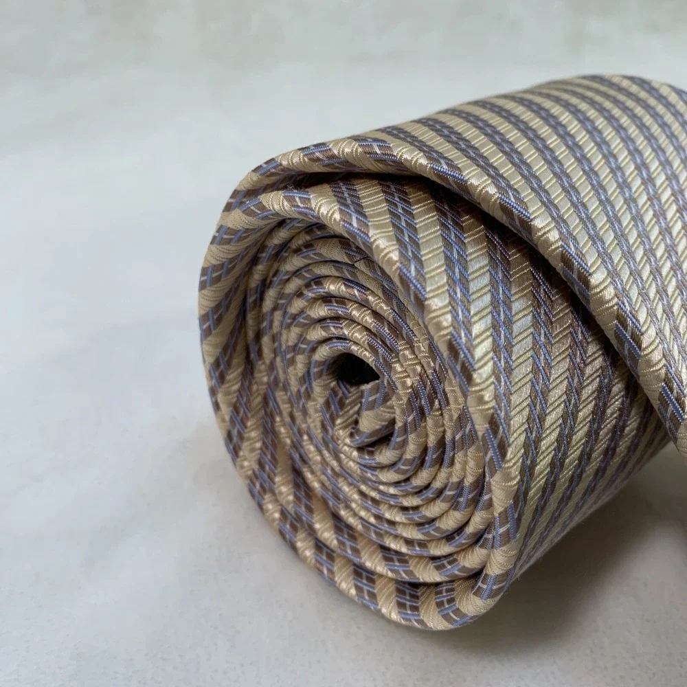 Geoffrey Beene GB Mens Tie long 100% silk hand made Cream Blue Diagonal Striped‎